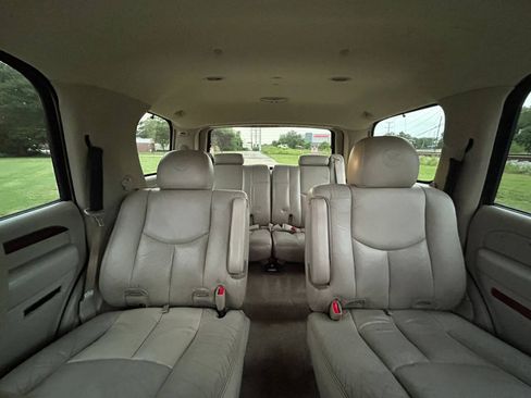 Used 2006 Cadillac Escalade AWD image 13