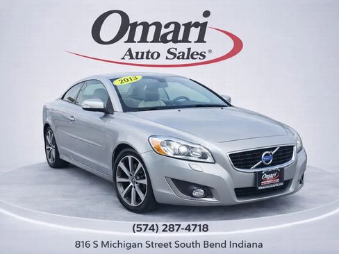 Used 2013 Volvo C70 T5 image 1