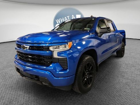Used 2022 Chevrolet Silverado 1500 RST AWD/4WD image 8