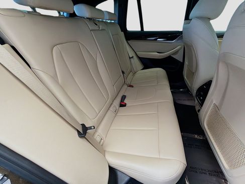 Used 2019 BMW X3 sDrive30i w/ Premium Package image 14