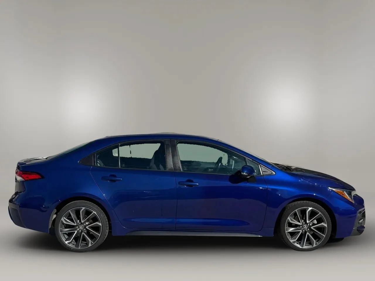 Used 2020 Toyota Corolla SE FWD image 9