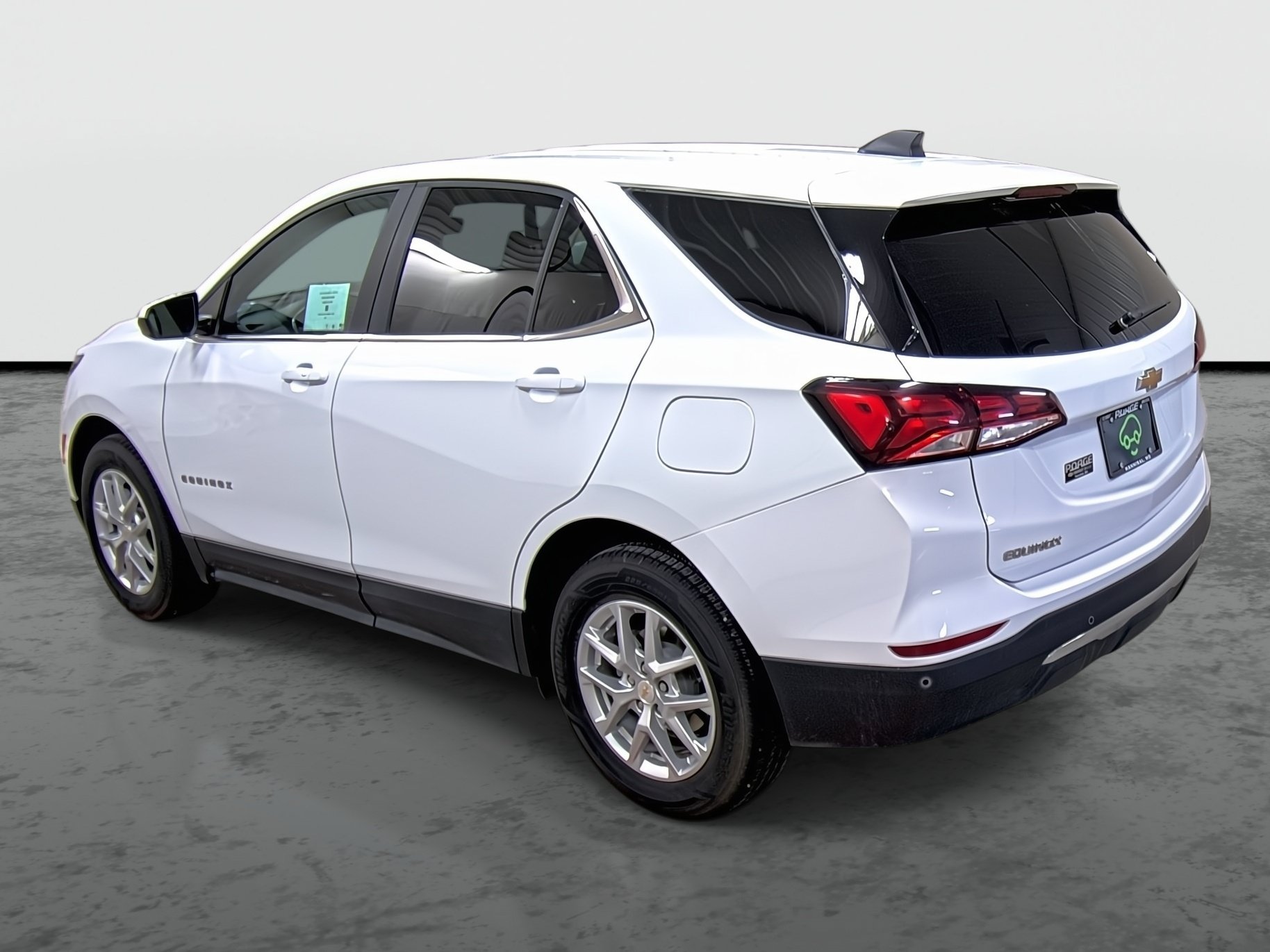 Certified 2024 Chevrolet Equinox LT AWD/4WD image 2
