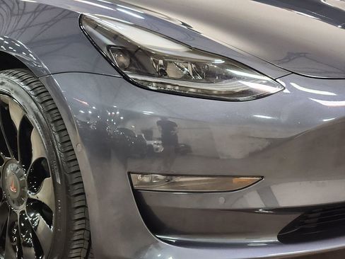 Used 2022 Tesla Model 3 Long Range image 13