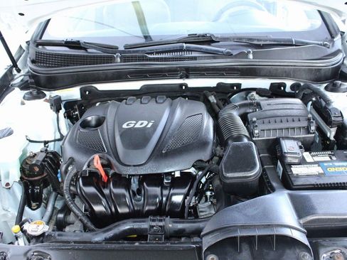 Used 2013 Hyundai Sonata GLS image 52