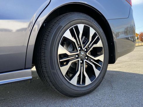 New 2026 Honda Odyssey Elite image 9