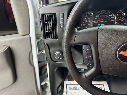 Used 2021 Chevrolet Express 3500 w/ Power Convenience Package image 15