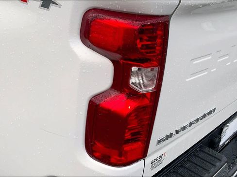 Used 2025 Chevrolet Silverado 2500 LT w/ Convenience Package AWD/4WD image 27