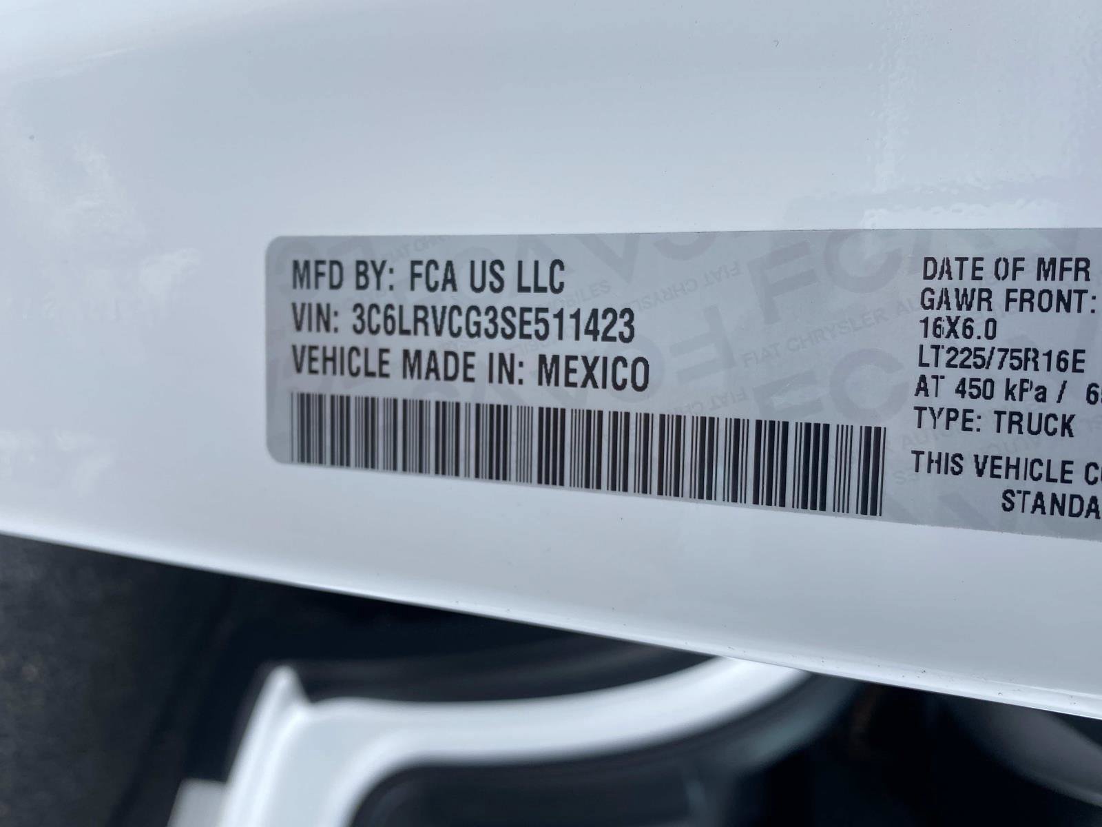 Used 2025 RAM ProMaster 2500 w/ Convenience Group FWD image 23