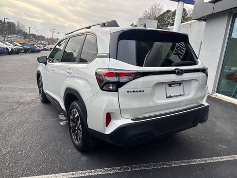 New 2026 Subaru Forester Premium image 2