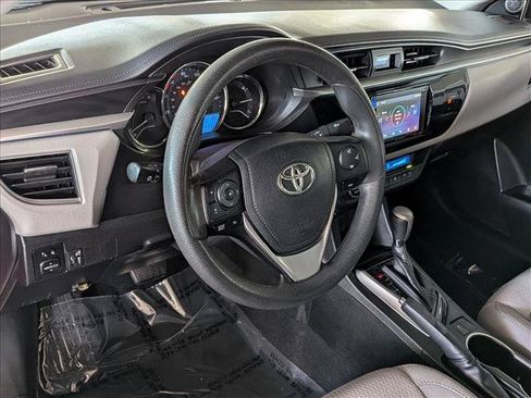 Used 2014 Toyota Corolla LE FWD image 10
