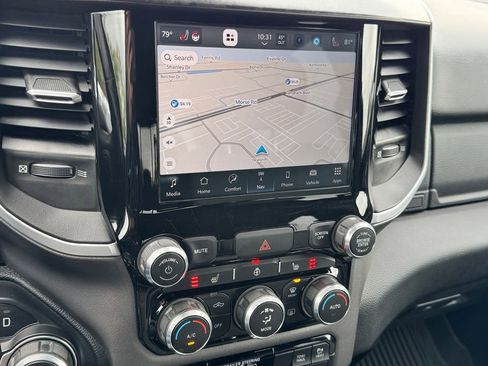 Used 2022 RAM 1500 Big Horn AWD/4WD image 22