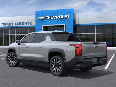 New 2026 Chevrolet Silverado EV W/T image 5