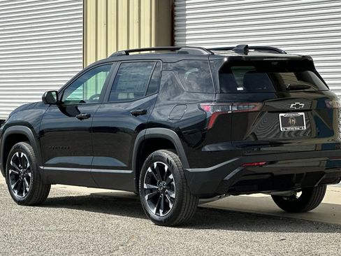 New 2026 Chevrolet Equinox RS w/ Convenience Package III FWD image 4