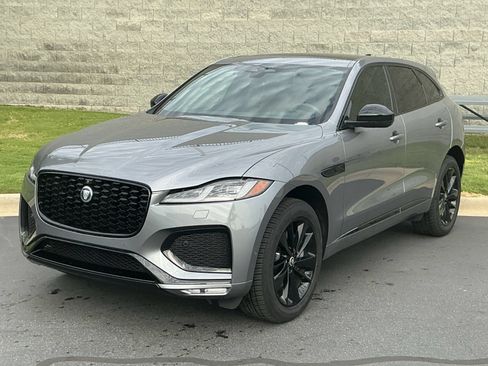 Used 2026 Jaguar F-PACE R-Dynamic S AWD/4WD image 1