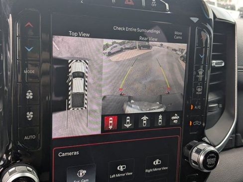 Used 2022 RAM 2500 Laramie AWD/4WD image 23