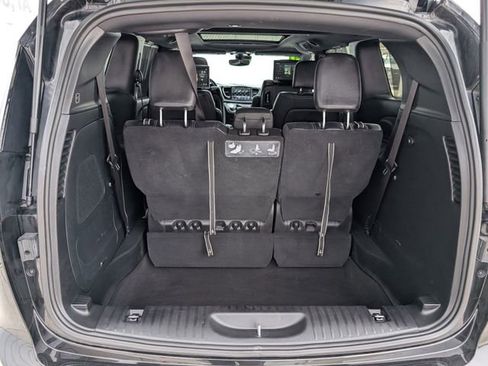 Used 2021 Chrysler Pacifica Touring-L w/ Uconnect Theater Family Group image 25