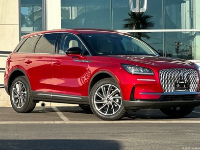 New 2025 Lincoln Corsair FWD w/ Equipment Group 101A