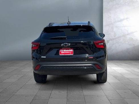Used 2024 Chevrolet Trax RS image 9