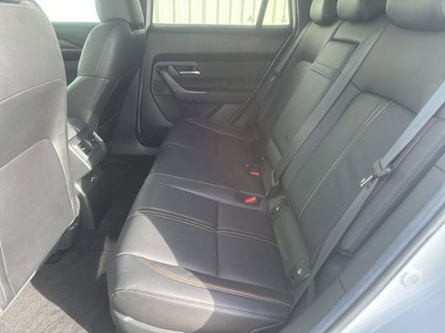 Used 2025 MAZDA CX-50 AWD 2.5 Hybrid w/ Premium Pkg image 21