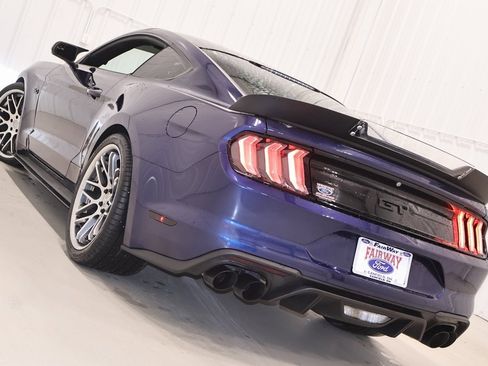 Certified 2018 Ford Mustang GT w/ Black Accent Package image 26