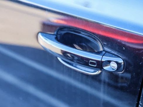 Used 2017 Audi Q3 2.0T Premium image 19