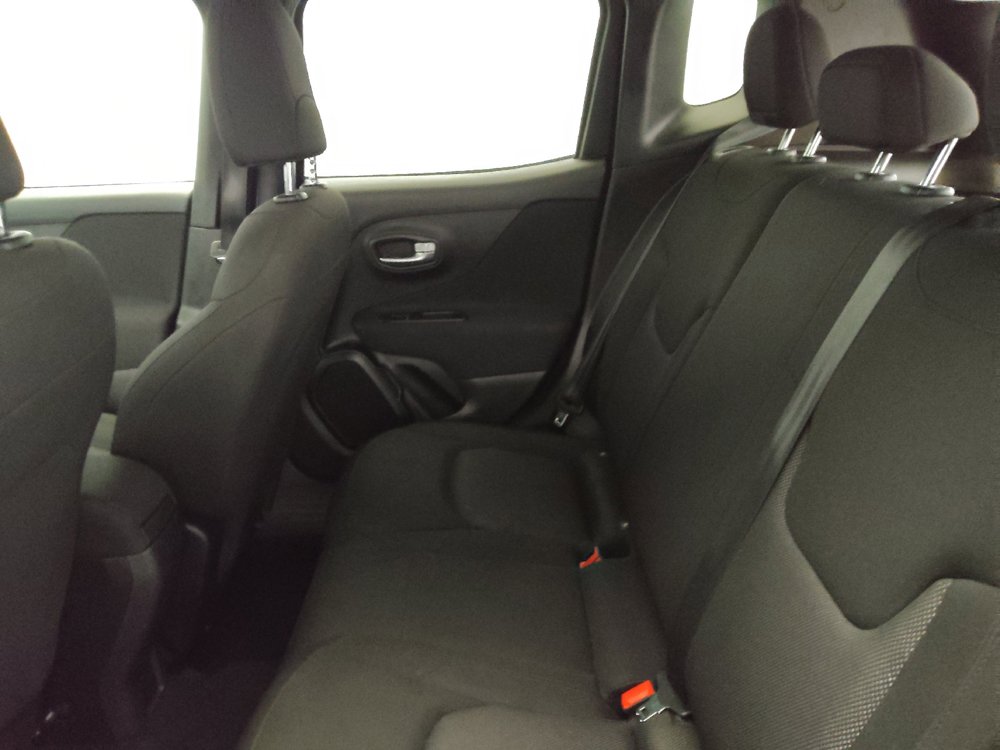 Used 2020 Jeep Renegade Sport w/ Sport Appearance Group FWD image 18