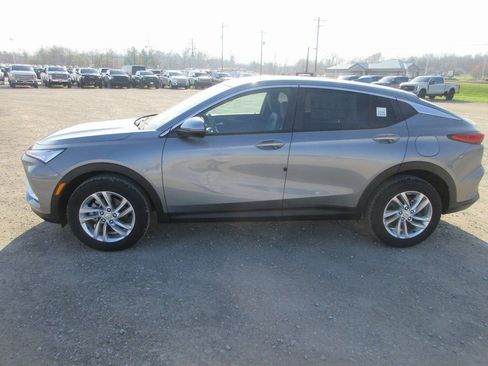 New 2026 Buick Envista Sport Touring w/ Convenience I Package FWD image 9