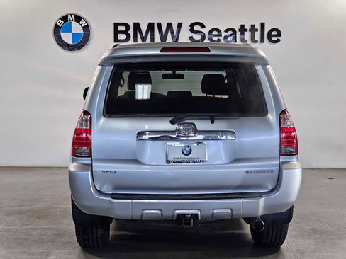 Used 2007 Toyota 4Runner SR5 image 5