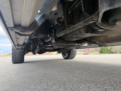 Used 2025 RAM 2500 Laramie image 11