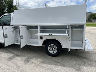 New 2025 GMC Savana 3500 w/ Power Convenience Package video 2