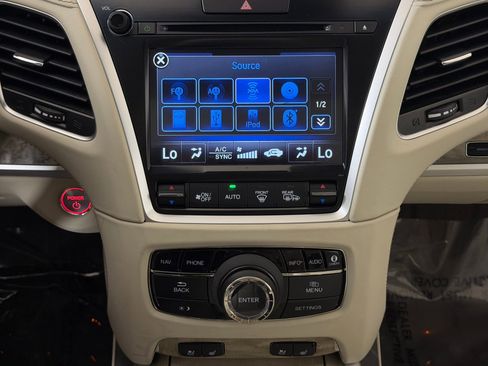 Used 2018 Acura RLX Sport Hybrid w/ Advance Pkg AWD/4WD image 26