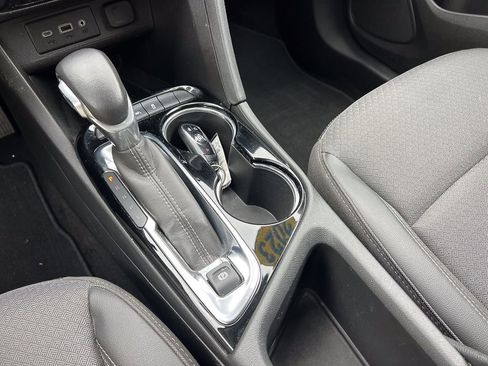 Used 2023 Buick Encore GX Preferred w/ Cold Weather Comfort Package image 23