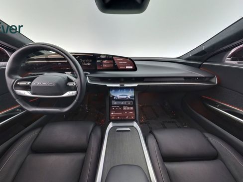 Used 2023 Lucid Air Touring AWD/4WD image 27