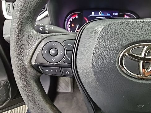 Used 2023 Toyota RAV4 LE image 22