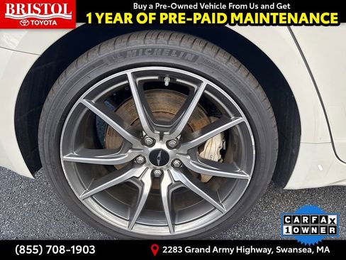 Used 2025 Genesis G70 2.5T image 11