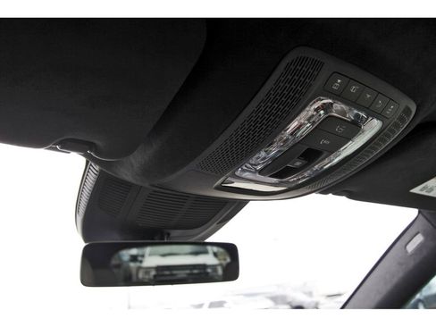 Used 2025 Mercedes-Benz GLS 63 AMG 4MATIC image 23