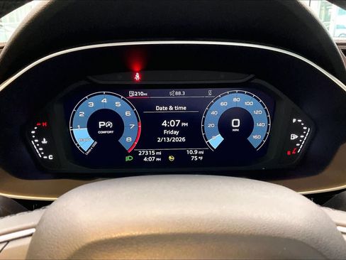 Certified 2023 Audi Q3 2.0T Premium Plus image 26