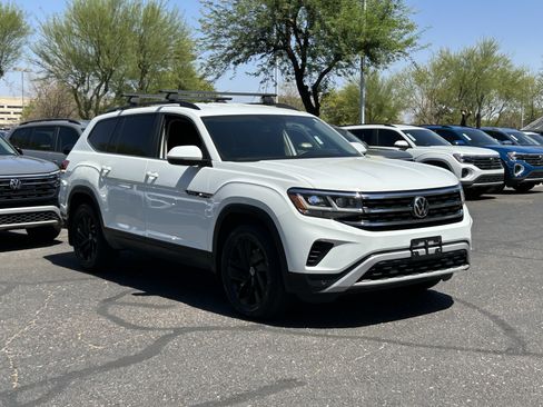 Used 2021 Volkswagen Atlas SE FWD image 6