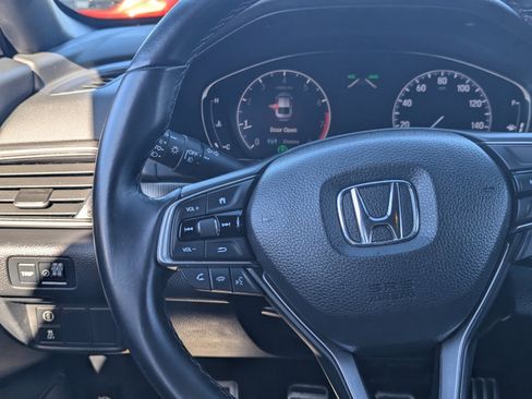 Used 2019 Honda Accord Sport image 25