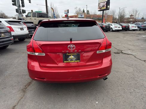 Used 2010 Toyota Venza image 5