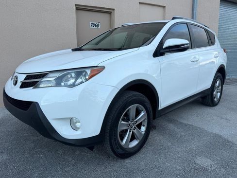 Used 2015 Toyota RAV4 XLE image 2