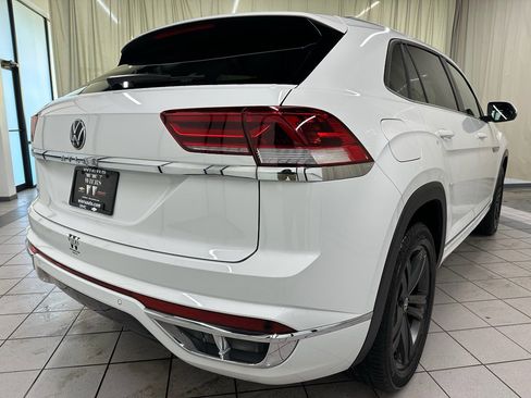 Used 2021 Volkswagen Atlas Cross Sport SE image 5
