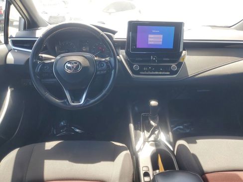 Certified 2024 Toyota Corolla SE image 9
