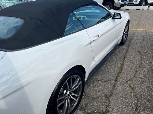 Used 2017 Ford Mustang Premium RWD image 17