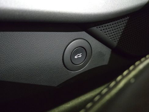 Certified 2022 Chevrolet Camaro LT w/ RS Package image 27