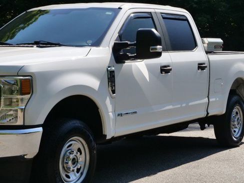 Used 2020 Ford F250 XL w/ Power Equipment Group AWD/4WD image 45