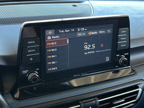 Used 2021 Kia Seltos S image 16