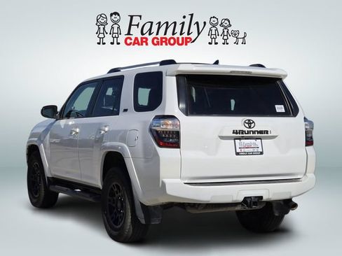 Used 2023 Toyota 4Runner SR5 Premium w/ Moonroof Package RWD image 3