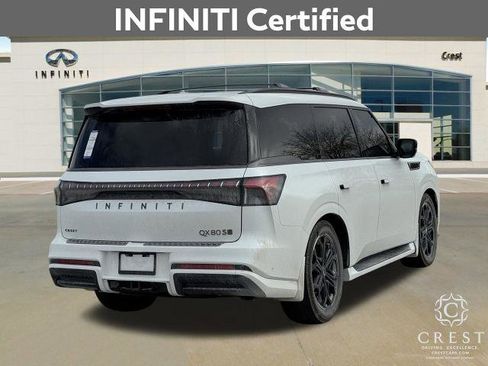 Certified 2026 INFINITI QX80 4WD w/ Sport Exterior Package image 4