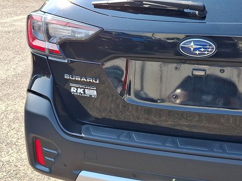 Used 2022 Subaru Outback Limited AWD/4WD image 17